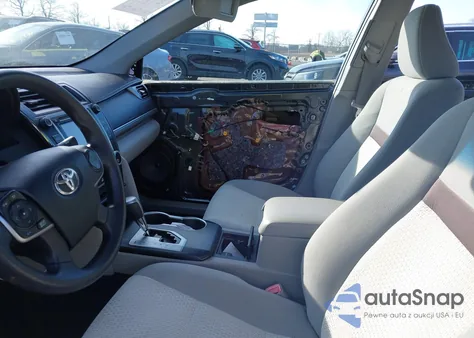 2012 Toyota Camry Le z USA, uszkodzony, nr VIN 4T1BF1FK9CU004689